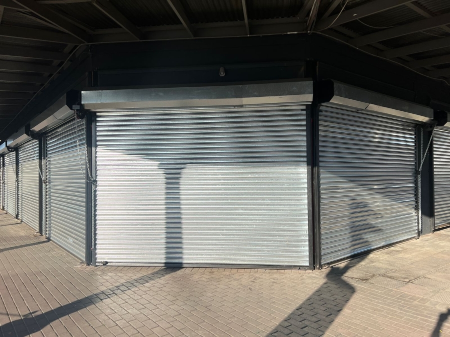 9 Bedroom Property for Sale in Bloemfontein Free State